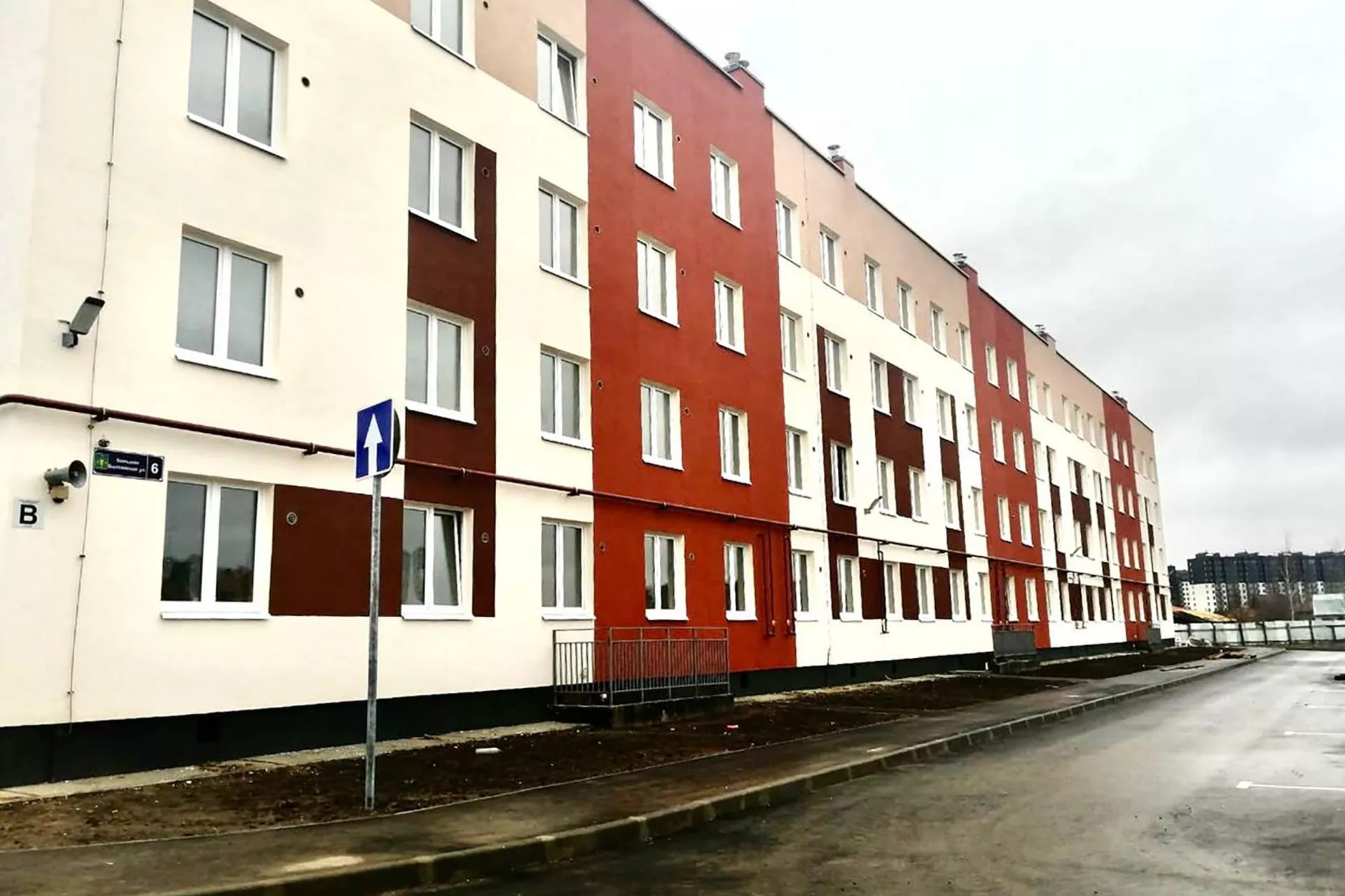 В&nbsp;поселке Новоселье в&nbsp;Ленобласти расселят 65&nbsp;семей из&nbsp;аварийного дома