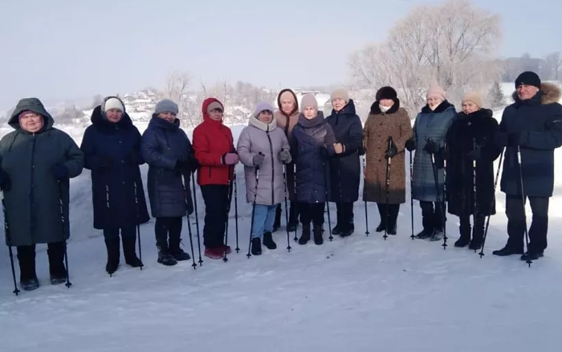Для&nbsp;пожилых татарстанцев организовали мастер-класс по&nbsp;скандинавской ходьбе