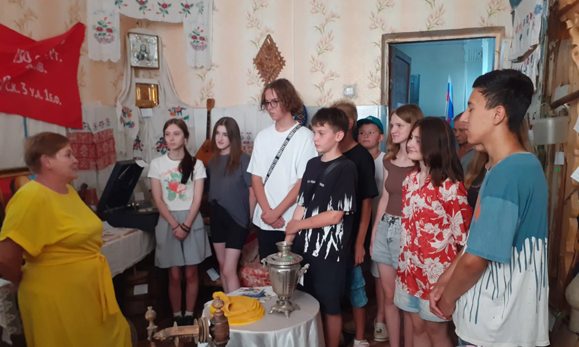 МКУК "Районная библиотека Нижнедевицкого муниципального района"