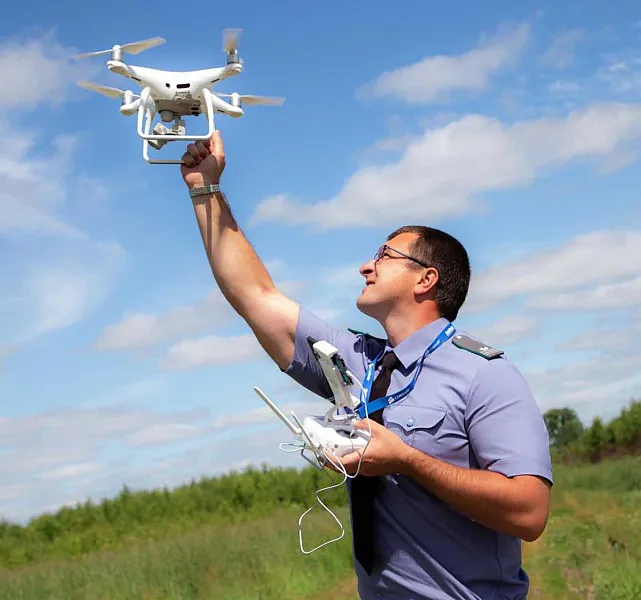 Контрольные органы провели за&nbsp;год более 9&nbsp;тыс. проверок с&nbsp;беспилотниками