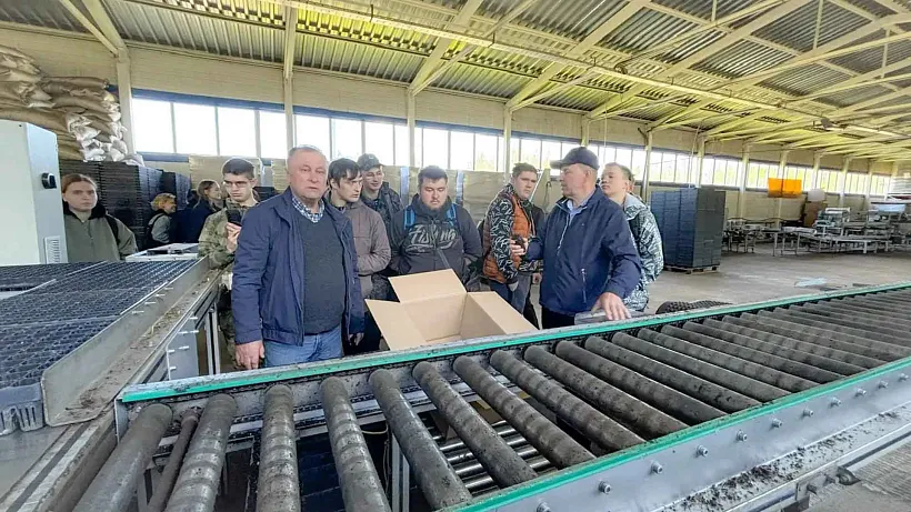 Петербургские студенты посетили семеноводческий центр в&nbsp;Ленобласти
