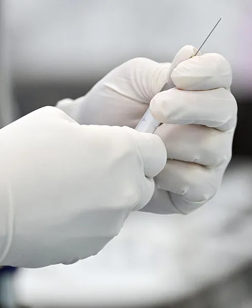 Жители Тюменской области смогут отследить свой план вакцинации в&nbsp;приложении