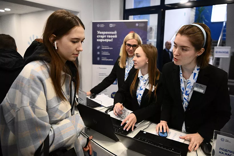 Всероссийскую ярмарку трудоустройства посетили более 420&nbsp;тыс. человек