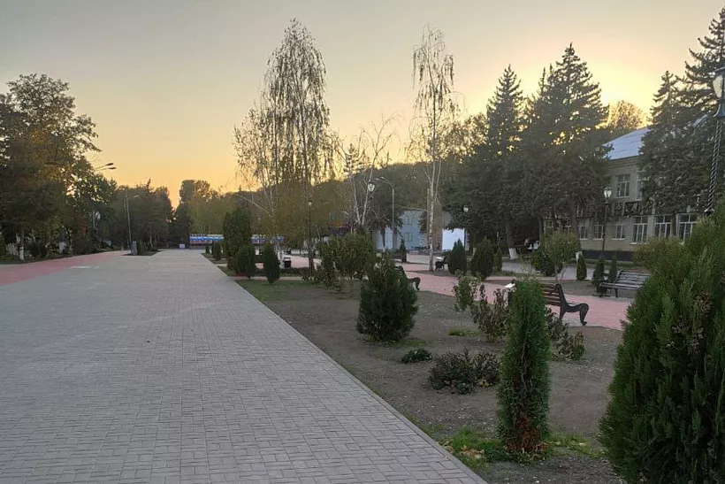 Центральную площадь благоустроили в&nbsp;ставропольском поселке Коммаяк