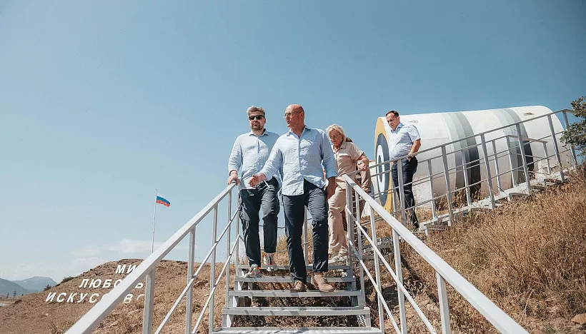 Чернышенко открыл смену &laquo;Наука как&nbsp;искусство&raquo; в&nbsp;арт-кластере &laquo;Таврида&raquo;