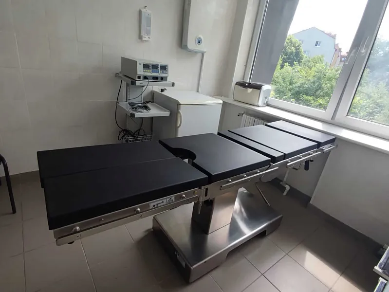 Новые операционные столы получили три поликлиники Калининграда