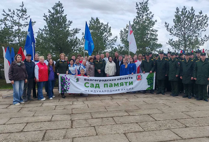 Еще&nbsp;один саженец тополя Победы высадили в&nbsp;Камышине Волгоградской области