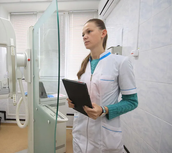 Врачи на&nbsp;Колыме изучили современные методы лечения рака молочной железы
