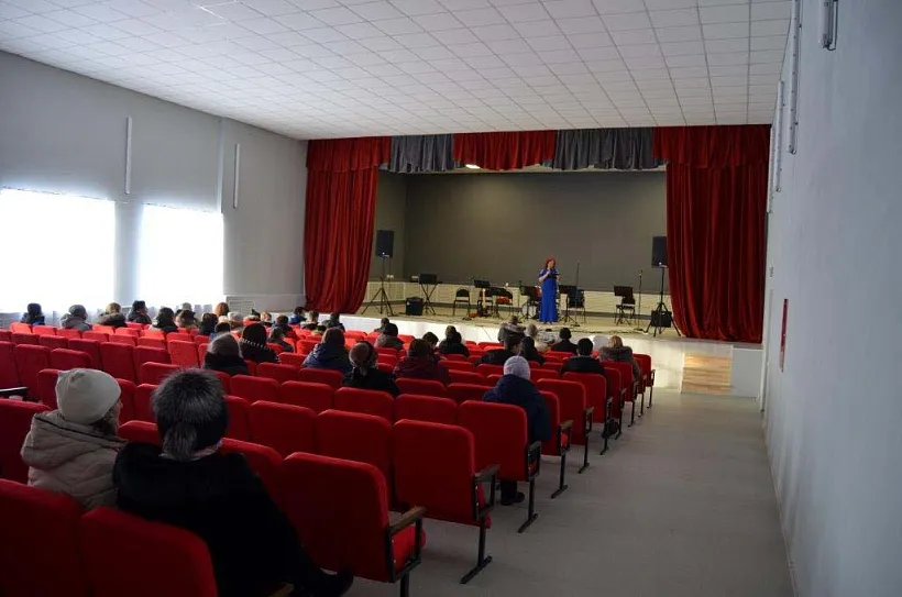 В&nbsp;оренбургском селе отремонтировали ДК
