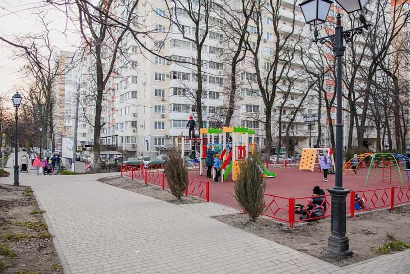 В&nbsp;Краснодаре благоустроили бульвар Героев-Разведчиков