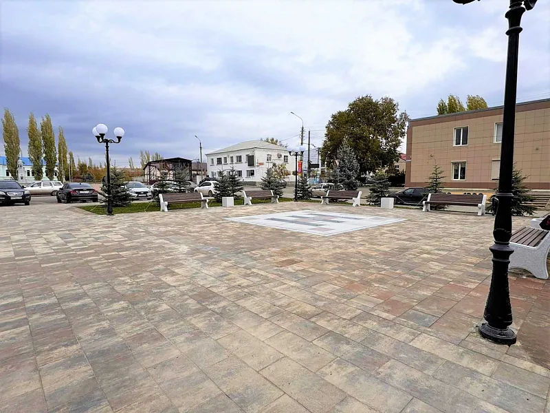 В&nbsp;городе Суровикино Волгоградской области благоустроили территорию у&nbsp;стелы