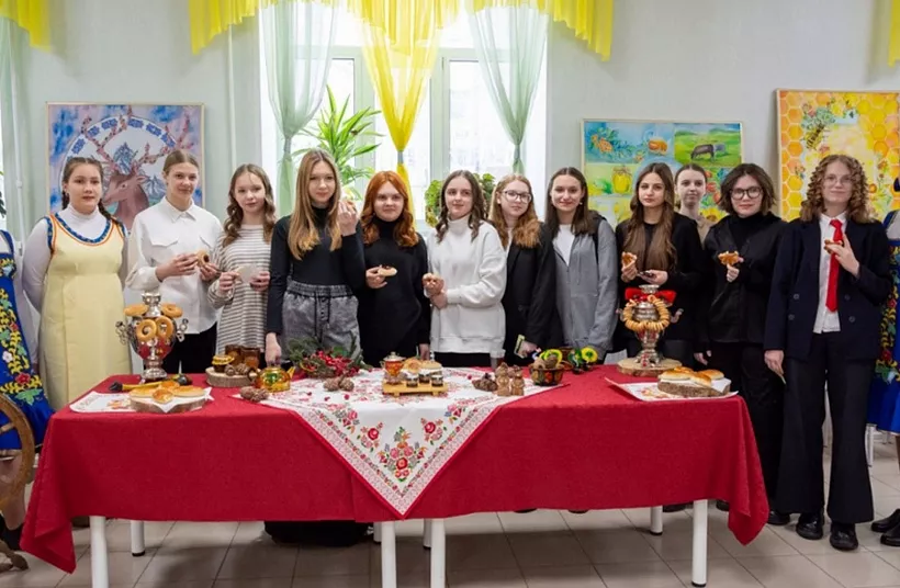 Более 380&nbsp;учащихся Алтайского края приняли участие в&nbsp;фестивале ремесел
