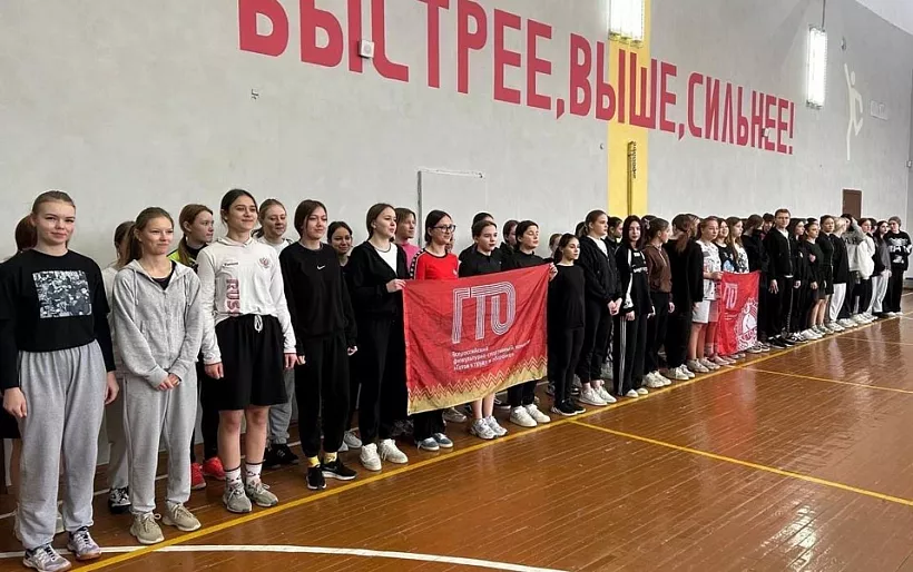 Студентки Лаишевского технико-экономического техникума сдали нормативы ГТО