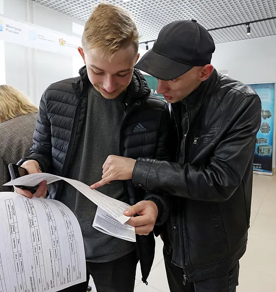 Около 8,9&nbsp;тыс. жителей Ивановской области посетили ярмарку трудоустройства