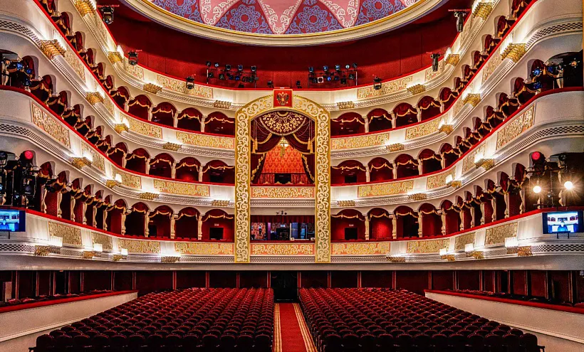 Астраханские музей и&nbsp;театр получат новое оборудование