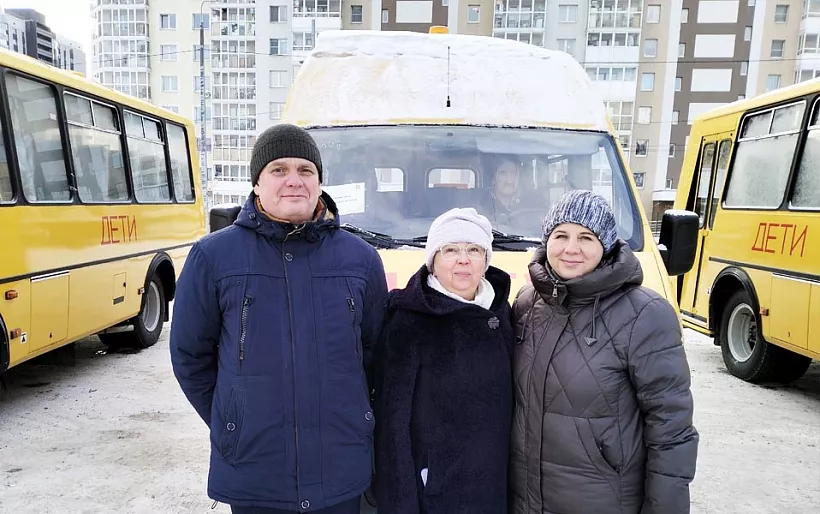 В&nbsp;деревню Ситцева Челябинской области поступили два новых школьных автобуса