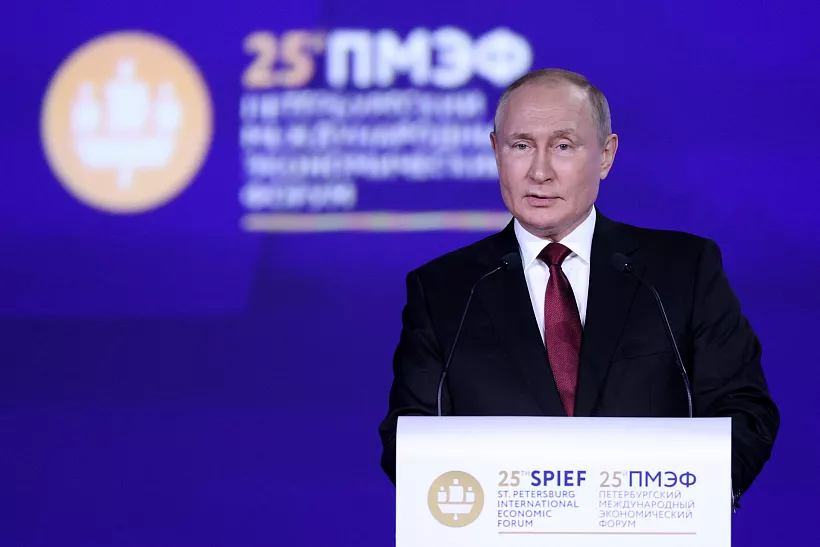 Выступление Владимира Путина на&nbsp;ПМЭФ-2022: ключевые заявления