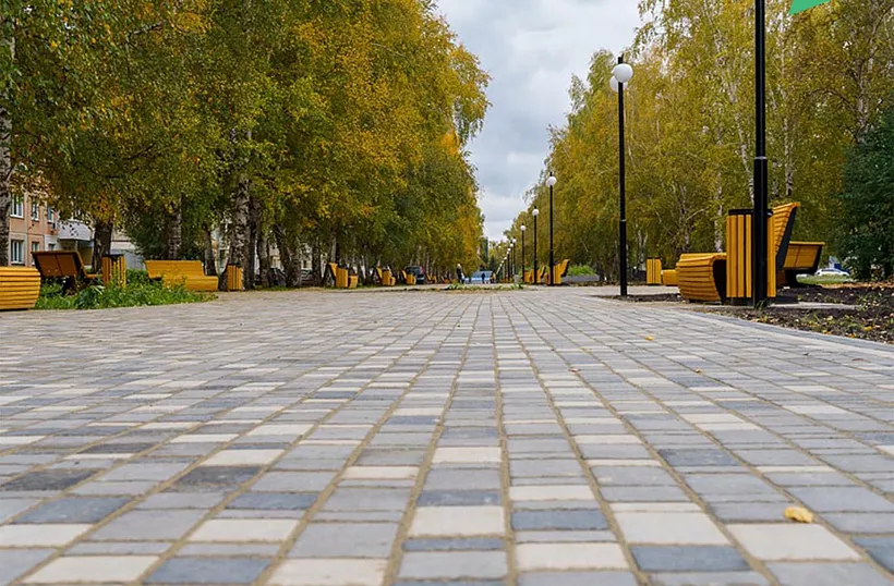 Благоустройство аллеи завершили в&nbsp;кузбасской Юрге