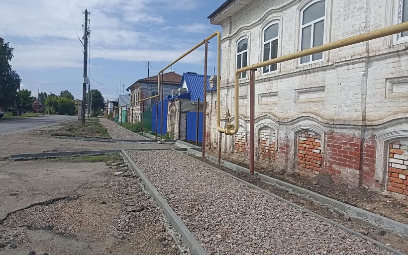 Пешеходную зону обустраивают в&nbsp;городе Далматово Курганской области