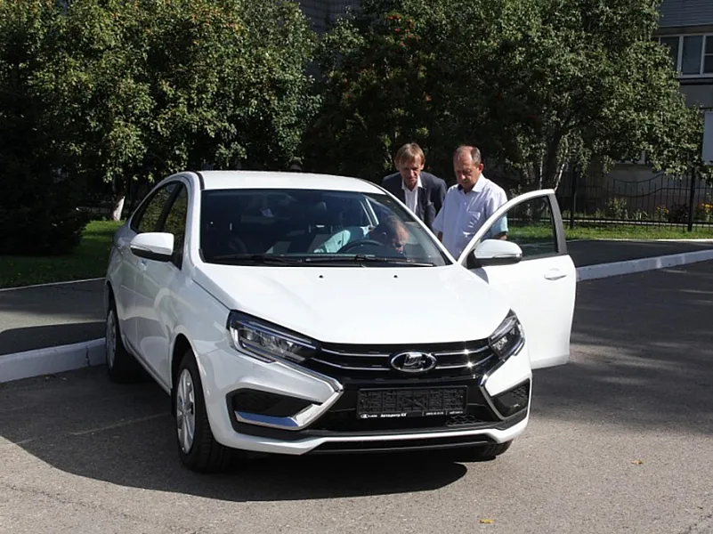 Медорганизации Алтайского края получили новые автомобили