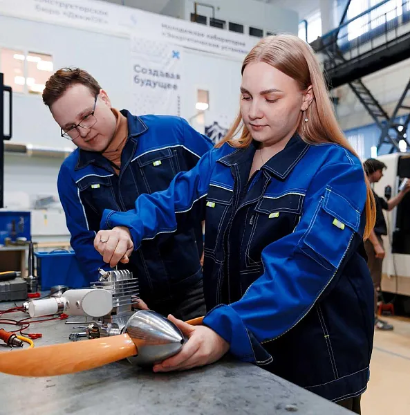 Ученые и&nbsp;инженеры Самарской области разработали легкий двигатель для&nbsp;дронов