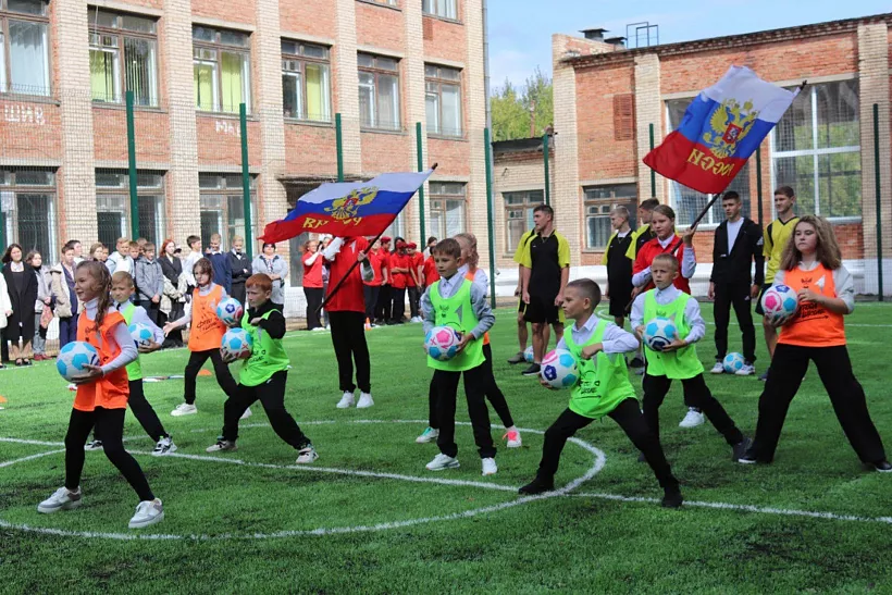 Новые спортзалы и&nbsp;площадки открылись в&nbsp;восьми челябинских муниципалитетах