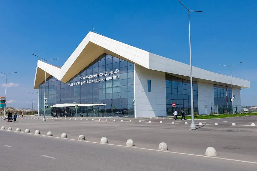 Аэропорт Владикавказа сократил время обслуживания рейсов