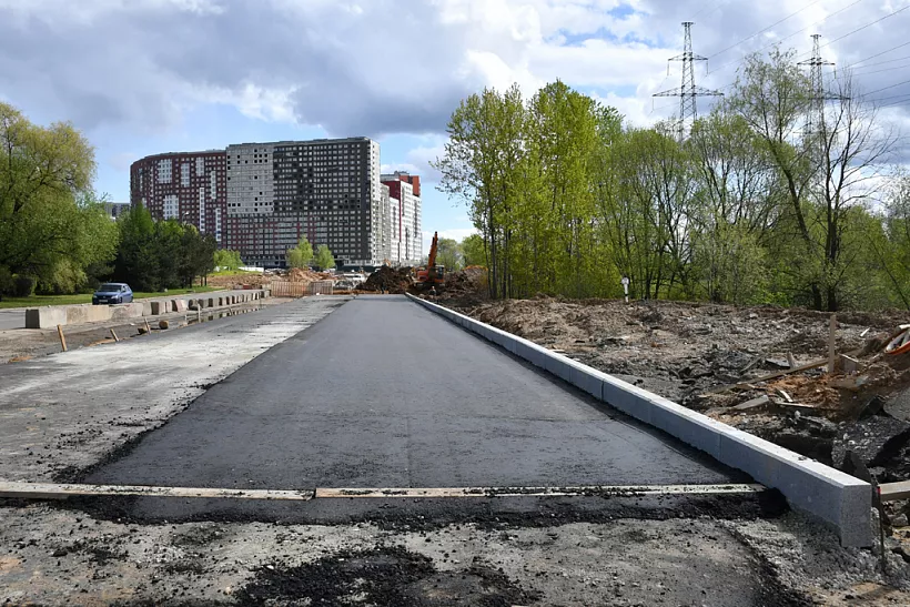 Порядка 350&nbsp;км тротуаров построят в&nbsp;Подмосковье до&nbsp;конца года