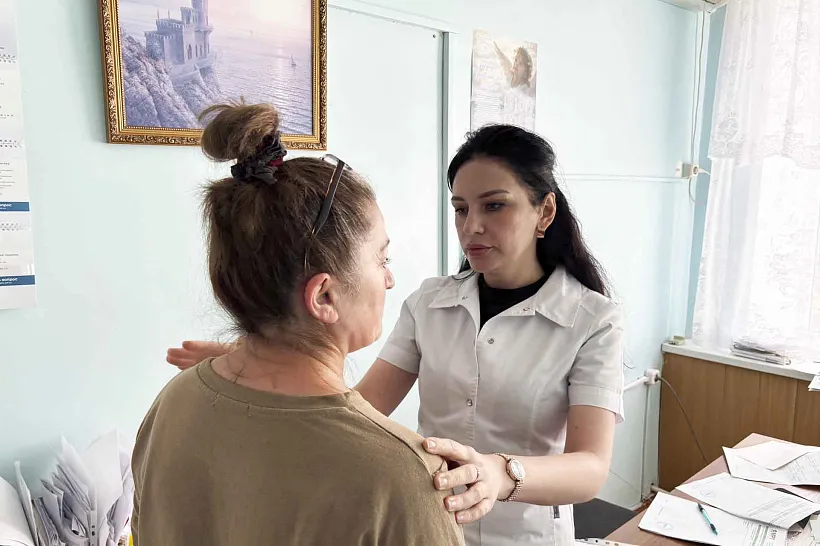 Онкологи осмотрели жителей Черноярского района Астраханской области