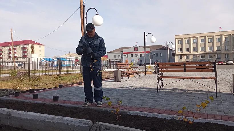 В&nbsp;поселке Лебяжье Курганской области благоустроена площадь