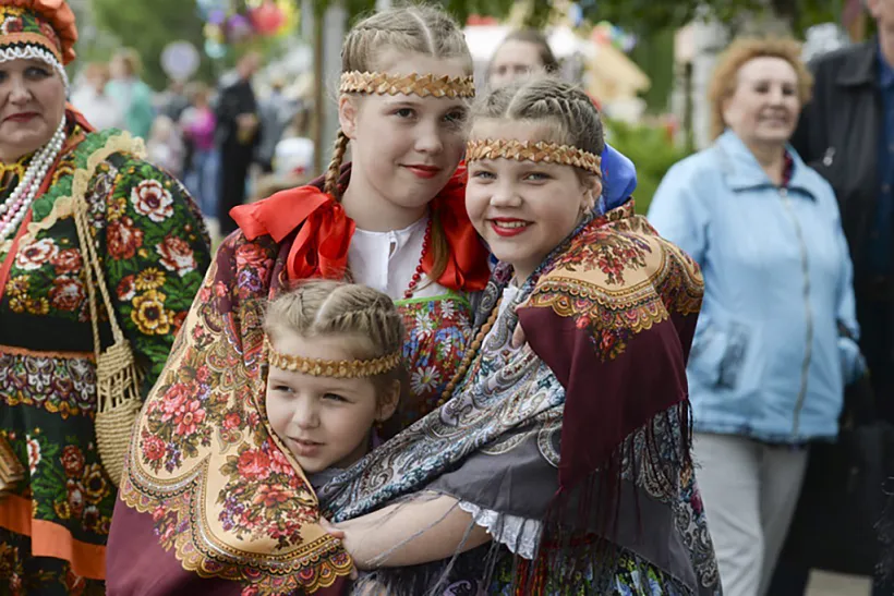 Школьники получат сертификаты для&nbsp;путешествий по&nbsp;Ленинградской области
