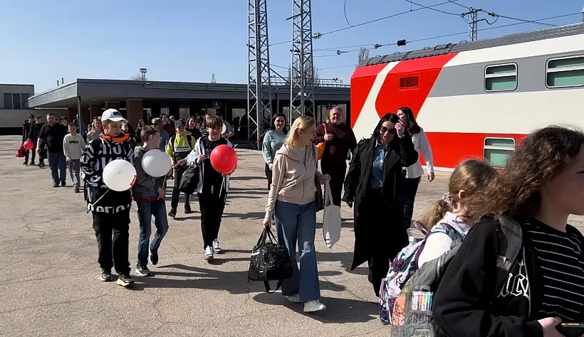 Около 300&nbsp;самарских учеников отправились в&nbsp;Волгоград на&nbsp;тематическом поезде