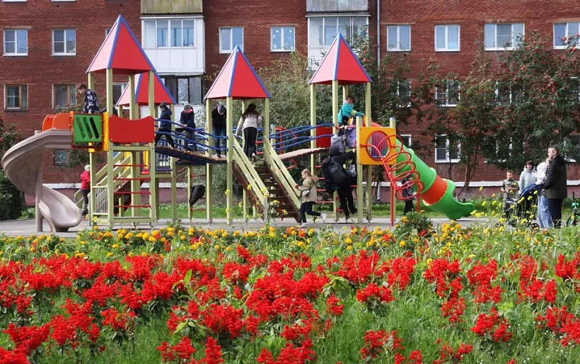В&nbsp;Кузбассе за&nbsp;год благоустроили более 300&nbsp;дворов и&nbsp;общественных пространств