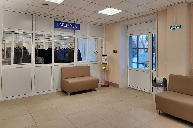 В&nbsp;Новокузнецке капитально отремонтировали первый этаж поликлиники № 1