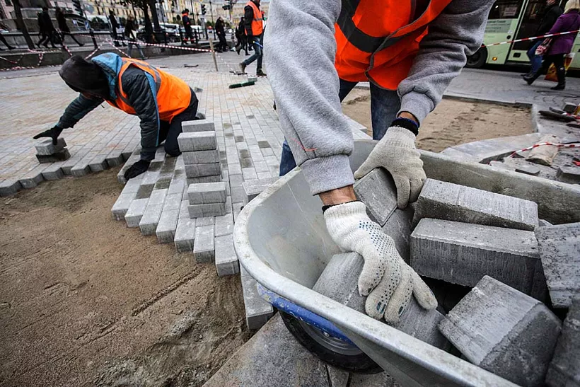 В&nbsp;Мурманске начались ремонтные работы во&nbsp;дворах