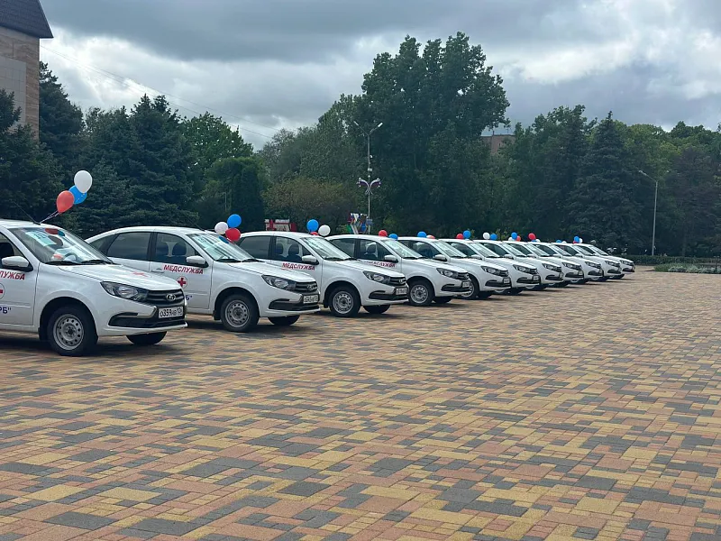 В&nbsp;Петровскую больницу в&nbsp;Светлограде Ставропольского края поступило 12&nbsp;машин