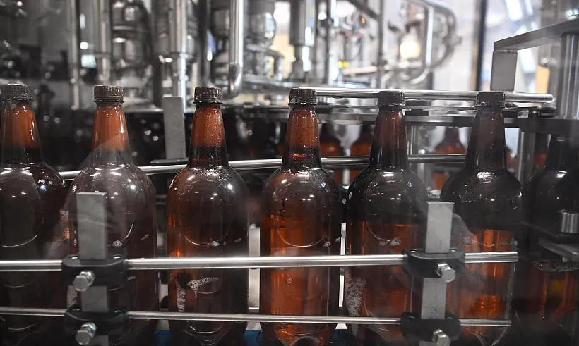 Спасти квас, колбасу и&nbsp;человечество: смешной сериал о&nbsp;помощи производствам