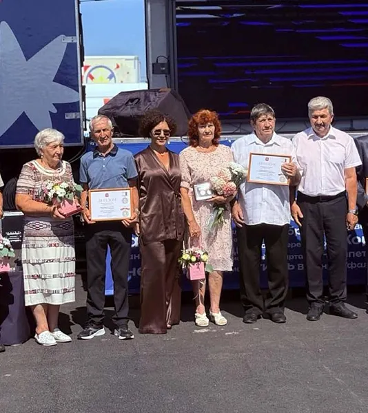 Более тысячи пар из&nbsp;Челябинской области получили награду &laquo;Семейное счастье&raquo;
