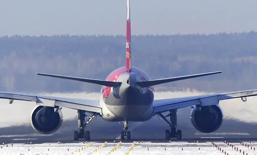 В&nbsp;аэропорту Красноярска реконструируют взлетно-посадочную полосу