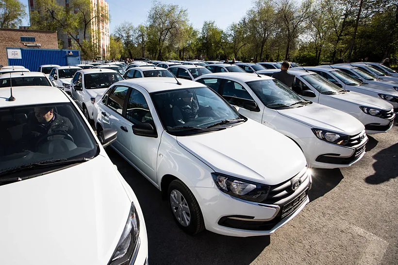 В&nbsp;Оренбургской области медучреждения получили 46&nbsp;новых автомобилей
