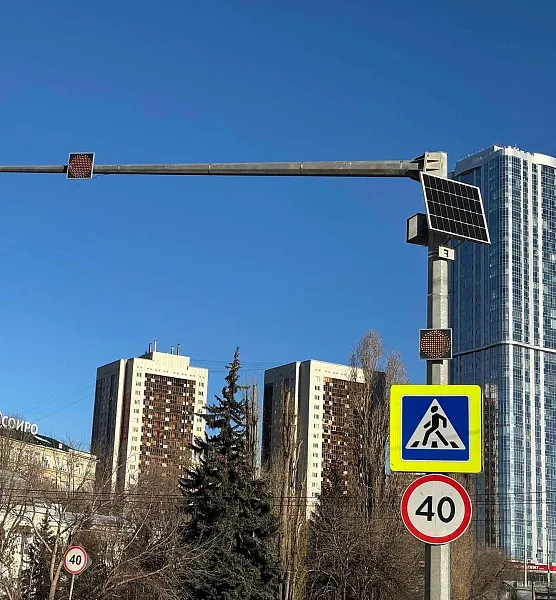 На&nbsp;улицах Саратова установили 14&nbsp;мигающих светофоров