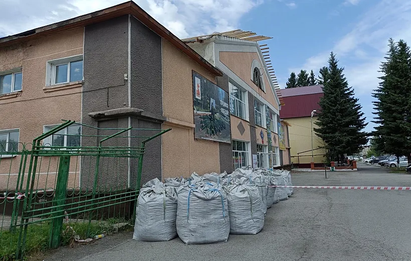 В&nbsp;поселке Тальменка в&nbsp;Алтайском крае начали ремонт культурного центра