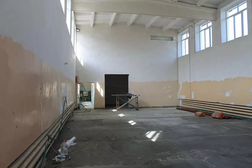 В&nbsp;поселке Ставропольском отремонтируют школьный спортзал