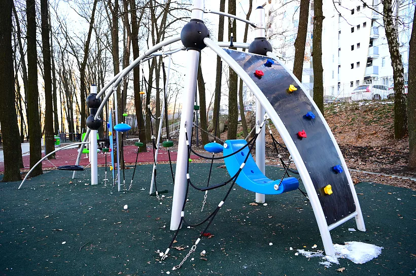 В&nbsp;Белгороде на&nbsp;Пушкинской аллее оборудовали детские площадки
