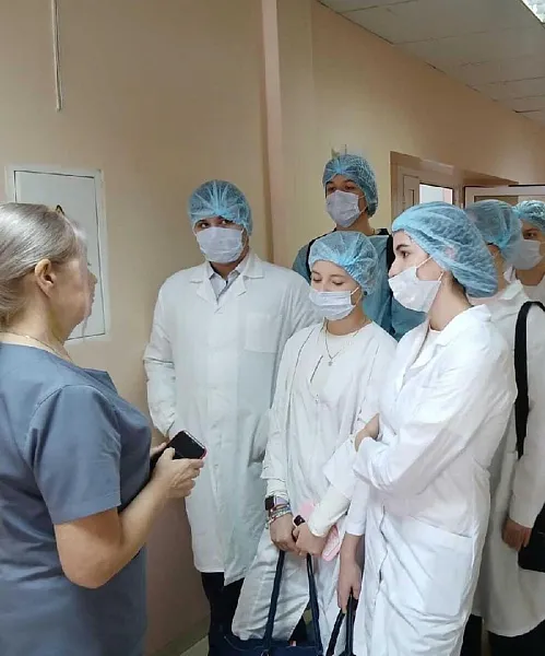 Хабаровские школьники познакомились с&nbsp;работой детской больницы