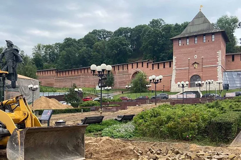 У&nbsp;Зачатьевской башни Нижегородского кремля обновят сквер