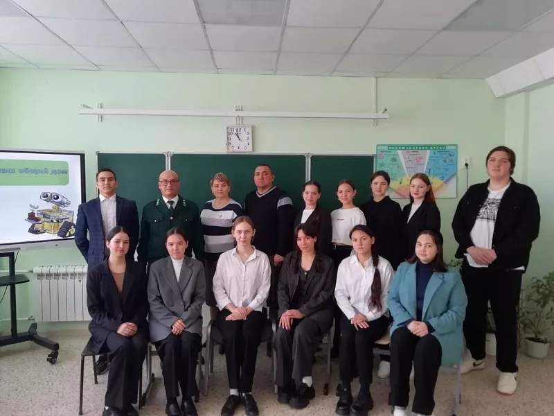 В&nbsp;Чувашии сотрудники лесничества провели экозанятие со&nbsp;школьниками