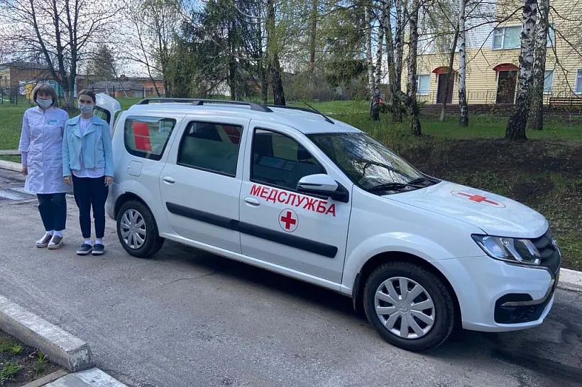 Районная больница Белгородской области получила три автомобиля