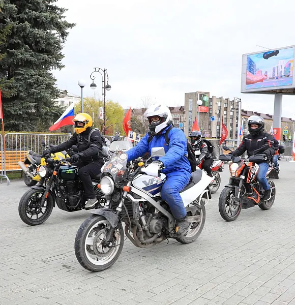 В&nbsp;Тюмени впервые провели мотомарш &laquo;Бессмертного полка&raquo;