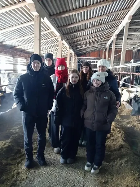 Школьники из&nbsp;Галича Костромской области посетили животноводческий комплекс